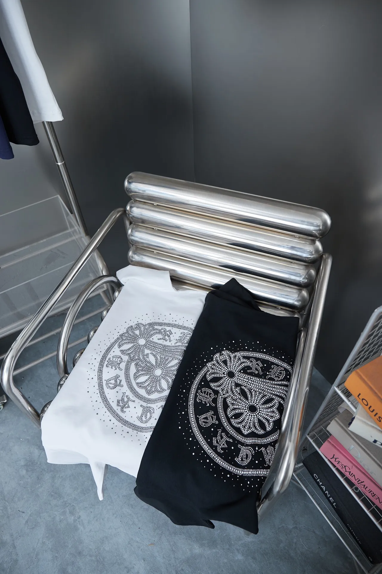 Ch*ome Hearte 26SS New Arrival 100% 32 1X 1 ：Black/White Size：S/M/L/XL